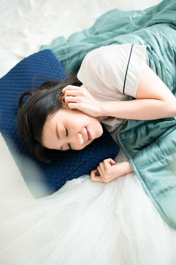 Valerie with bamboo deep sleep pillow and blanket