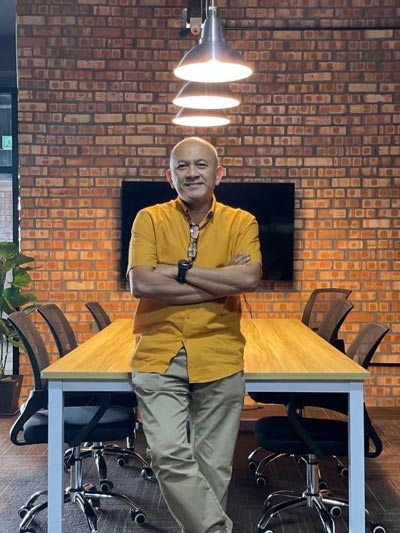 Rosli Manaf, Pengasas Homebaker At Clover