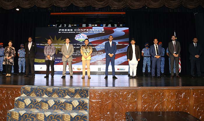 H.E. Cik Pam Chong Dunn, Pesuruhjaya Tinggi New Zealand ke Malaysia; Encik Dinesh Muthal, Ketua Penasihat Am - Fullmoon Pictures; YBrs. Tuan Zakaria Abdul Hamid, Pengerusi Perbadanan Kemajuan Filem Nasional (FINAS); En. Izzat Hazim, Pengasas Bersama & Pengarah Urusan Fullmoon Pictures; YB Senator Dato’ Sri Ti Lian Ker, Timbalan Menteri Belia & Sukan (KBS); Encik R. Shatish, Pengasas & Ketua Pegawai Eksekutif Fullmoon Pictures; H.E. En. Moti Bahadur Shrees - Charge d’Affaires, Timbalan Ketua Misi dan Kaunselor Kedutaan Nepal ke Malaysia; H.E. Encik Yasser Ibourk - Ketua Hal Ehwal Politik Wilayah, Kedutaan Kerajaan Maghribi; Encik Olivier Cot, Kaunselor Kedua Kedutaan Republik Perancis ke Malaysia