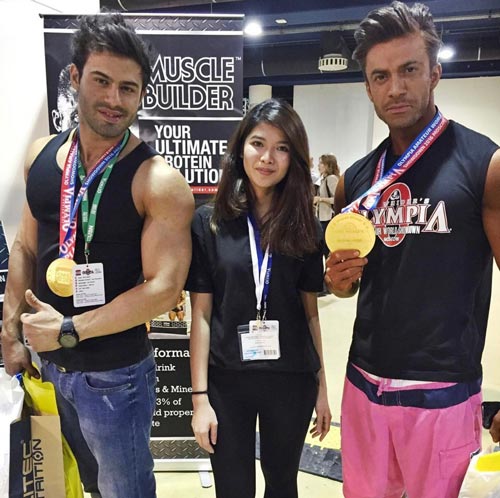 Fatin Diana ketika menyertai Muscle Builder Exhibition 2018 di Moscow, Russia sekali gus mempromosikan minuman pek kantung