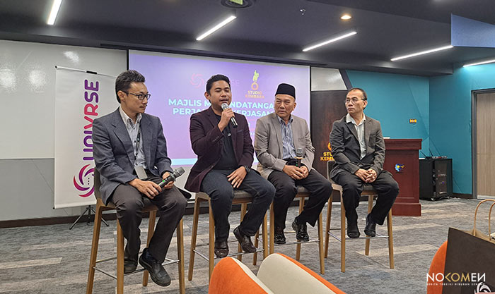 Dari Kiri: Pengarah Beyond4 Sdn Bhd, Cheong Hom Tai, Ketua Pegawai Eksekutif Univrse, Mohd Hezri Amir Latif, Pengarah Urusan Studio Kembara, Abdul Rahman Mat Dali dan Penerbit Studio Kembara, Shahruddin Mat Dali.