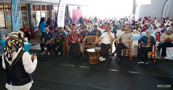 Eskayvie bekerjasama dengan komuniti setempat melalui pendekatan yang menyeluruh bagi membantu ibu bapa membesarkan anak-anak yang sihat, cerdas dan berdaya saing.